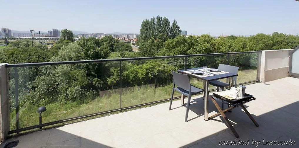 Aparthotel Jardines De Aristi Vitoria-Gasteiz Spanje